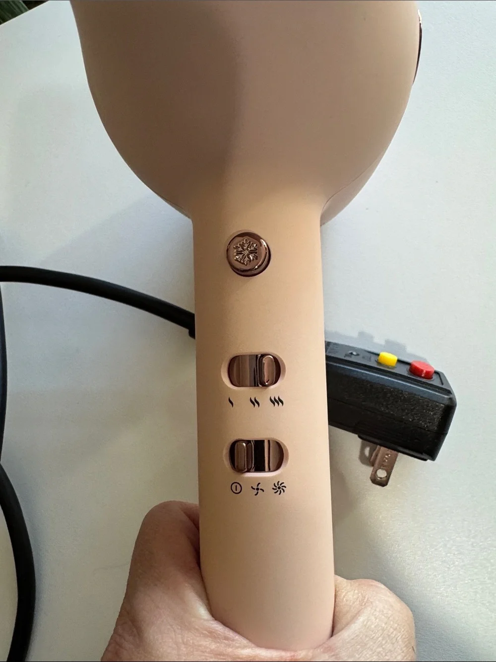 Lange HD1997 Hair Dryer in Blush Pink with Rose Gold Trim Works